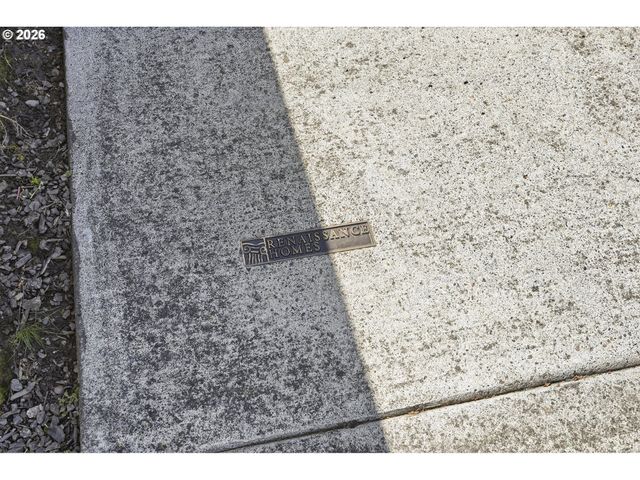 4748 N HUNT St, Portland, OR 97203