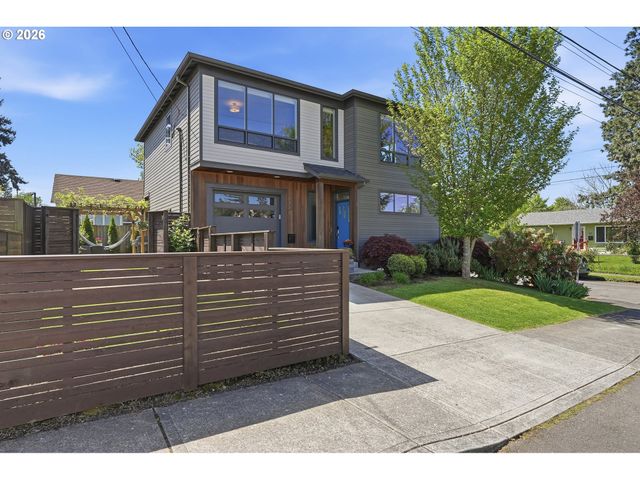 4748 N HUNT St, Portland, OR 97203