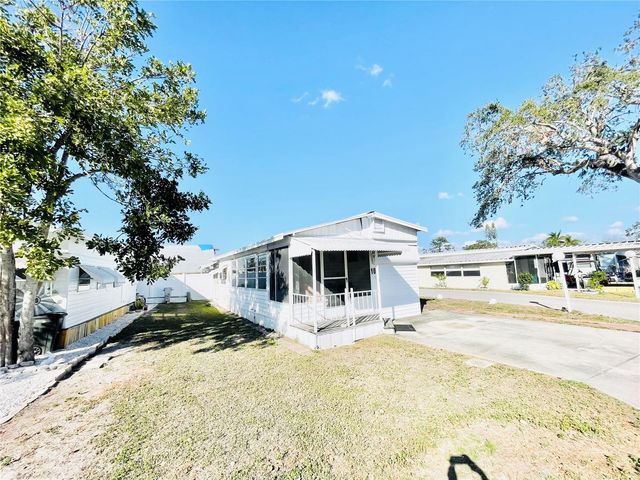3275 26TH AVENUE E 107, Bradenton, FL 34208
