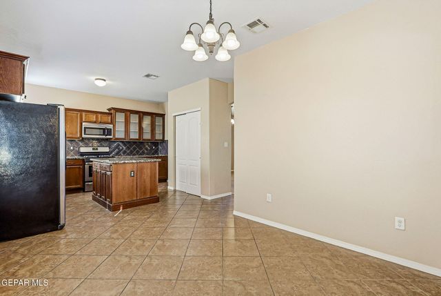 3165 SARINA Circle, El Paso, TX 79938