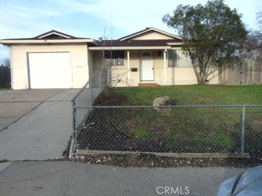 Image 1 of property listing at 1212 S Jackson, Red Bluff, CA 96080