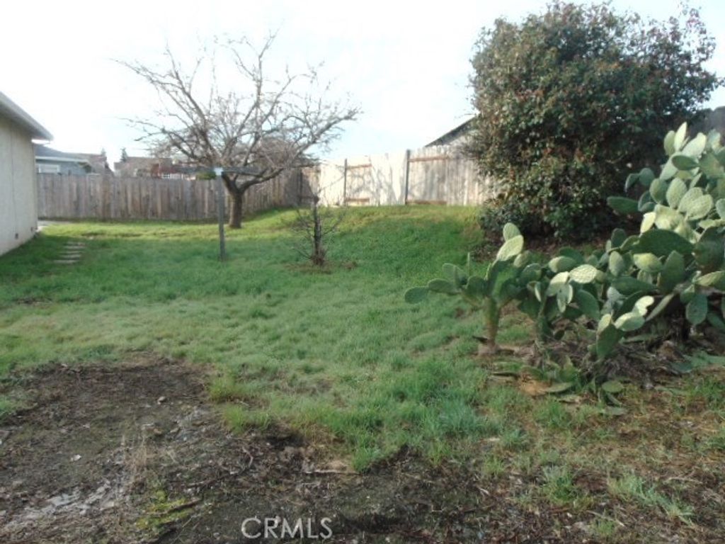 Image 17 of property listing at 1212 S Jackson, Red Bluff, CA 96080
