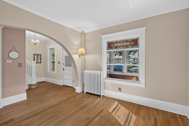 449 Herschel Street, Saint Paul, MN 55104