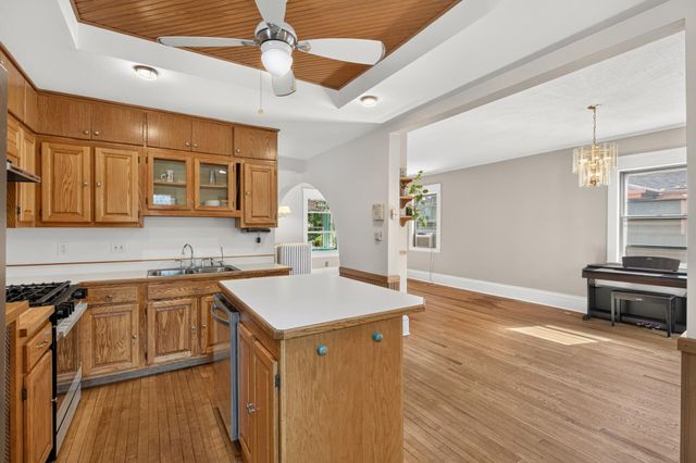 449 Herschel Street, Saint Paul, MN 55104
