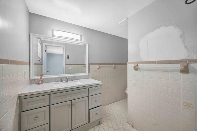 9040 LUNAR LANE, Port Richey, FL 34668