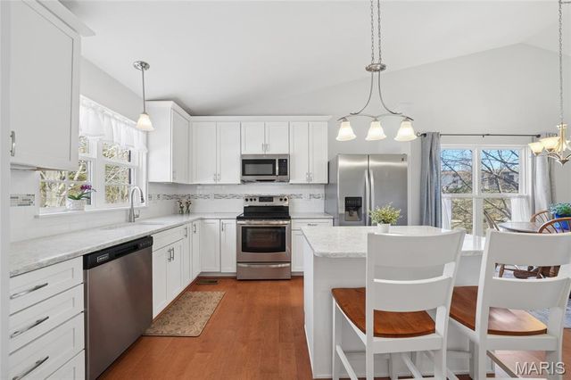 1396 Parkview Estates Drive, Ellisville, MO 63021