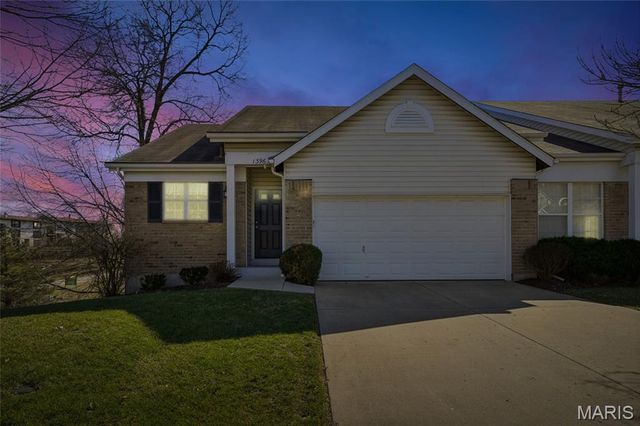1396 Parkview Estates Drive, Ellisville, MO 63021