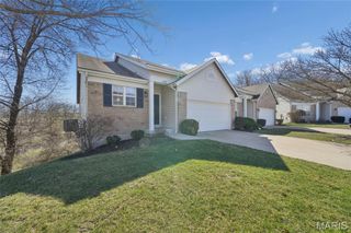 1396 Parkview Estates Drive, Ellisville, MO 63021
