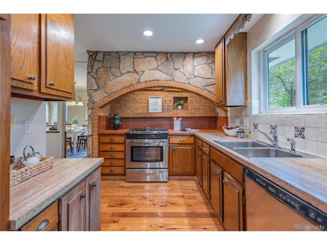 7147 S Lafayette Way, Centennial, CO 80122