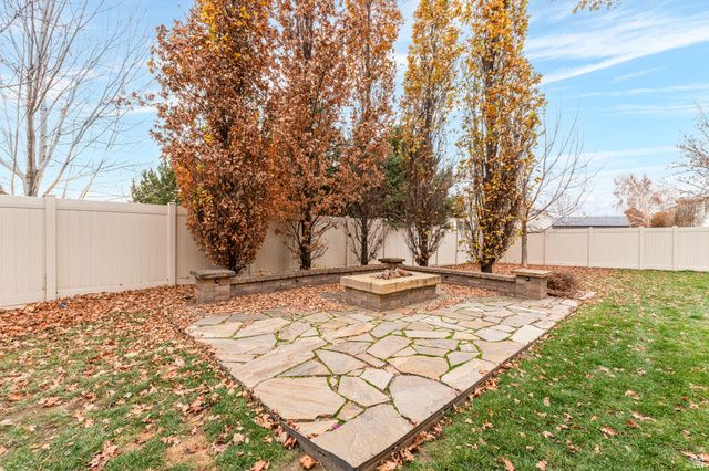 479 N 1375 E, Layton, UT 84040