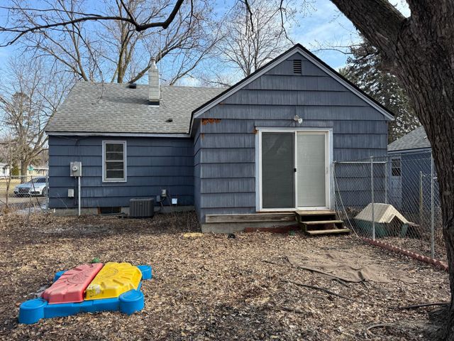 9242 5th Street NE, Blaine, MN 55434