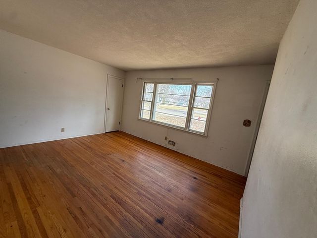 9242 5th Street NE, Blaine, MN 55434