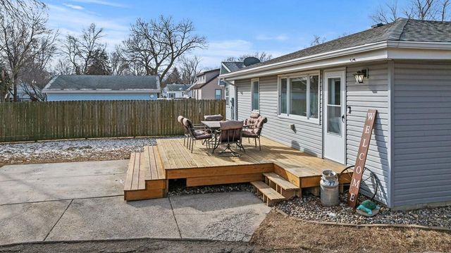 409 S 2nd Street, Marshall, MN 56258