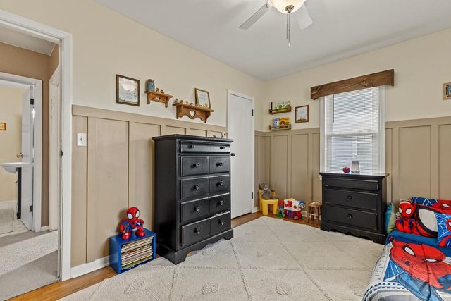 409 S 2nd Street, Marshall, MN 56258