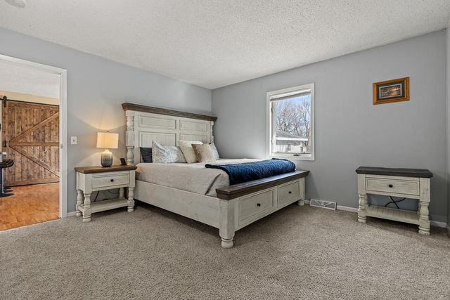 409 S 2nd Street, Marshall, MN 56258