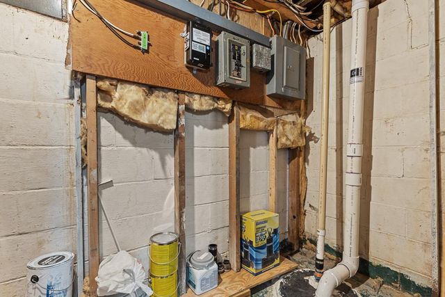 409 S 2nd Street, Marshall, MN 56258