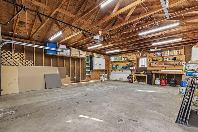 409 S 2nd Street, Marshall, MN 56258