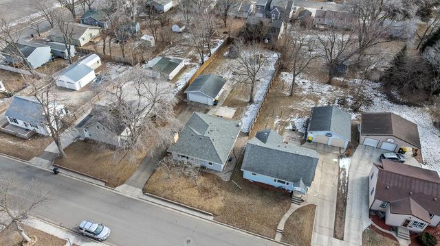 409 S 2nd Street, Marshall, MN 56258