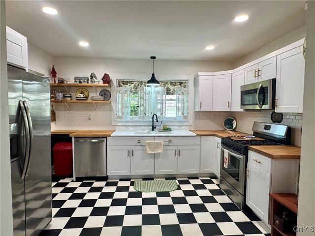 177 Sanford Avenue, Kirkland, NY 13323