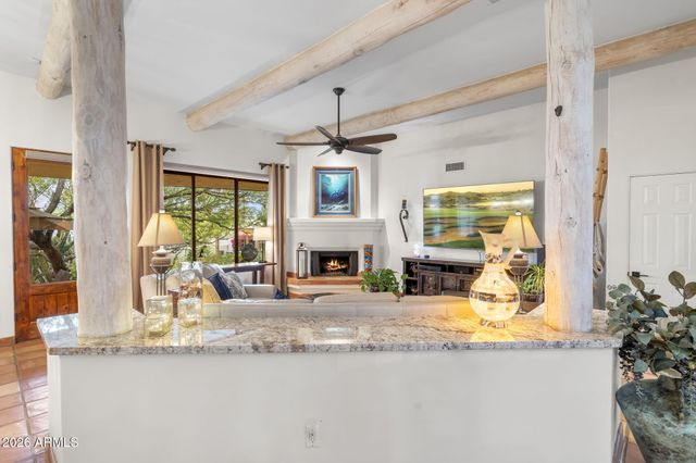 6337 E WINDSTONE Trail, Cave Creek, AZ 85331