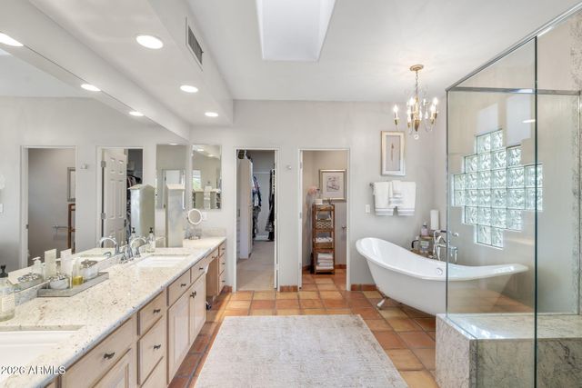 6337 E WINDSTONE Trail, Cave Creek, AZ 85331