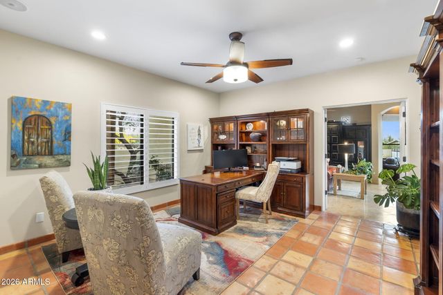 6337 E WINDSTONE Trail, Cave Creek, AZ 85331