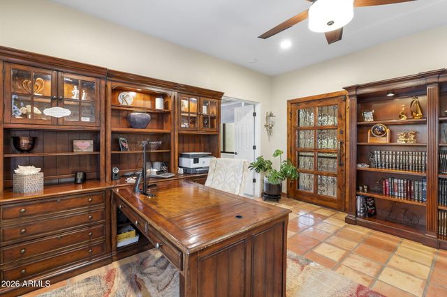 6337 E WINDSTONE Trail, Cave Creek, AZ 85331