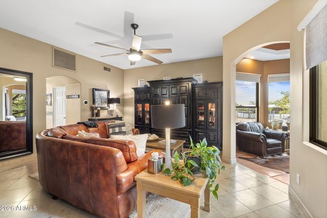 6337 E WINDSTONE Trail, Cave Creek, AZ 85331