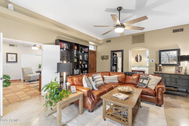 6337 E WINDSTONE Trail, Cave Creek, AZ 85331