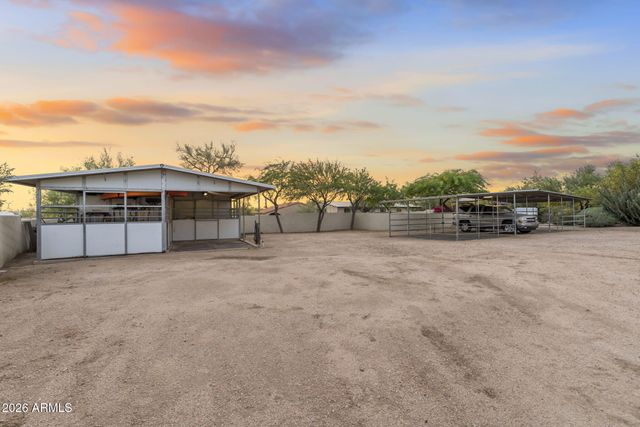 6337 E WINDSTONE Trail, Cave Creek, AZ 85331