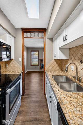 9993 Smugglers Cove Lane, Shreveport, LA 71115