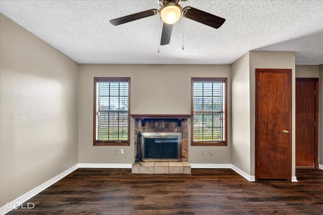 9993 Smugglers Cove Lane, Shreveport, LA 71115