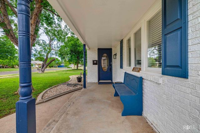 2209 Waco Street, San Angelo, TX 76901