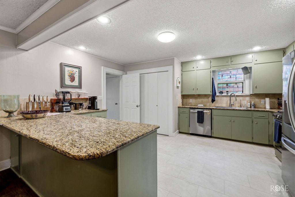Image 17 of property listing at 2209 Waco Street, San Angelo, TX 76901