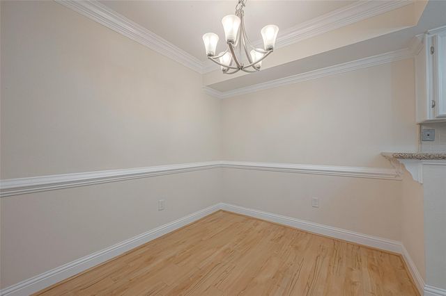 2350 Bering Drive 122, Houston, TX 77057