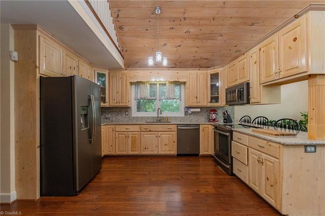 10461 Linwood Southmont Road, Lexington, NC 27292