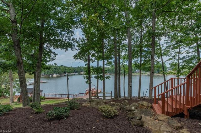 10461 Linwood Southmont Road, Lexington, NC 27292