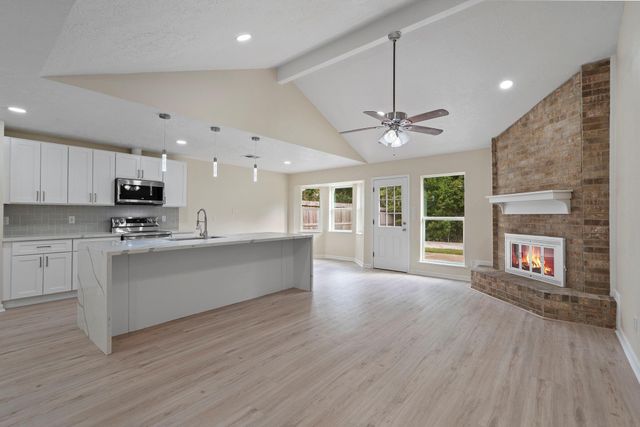 335 Haymarket Lane, Houston, TX 77015