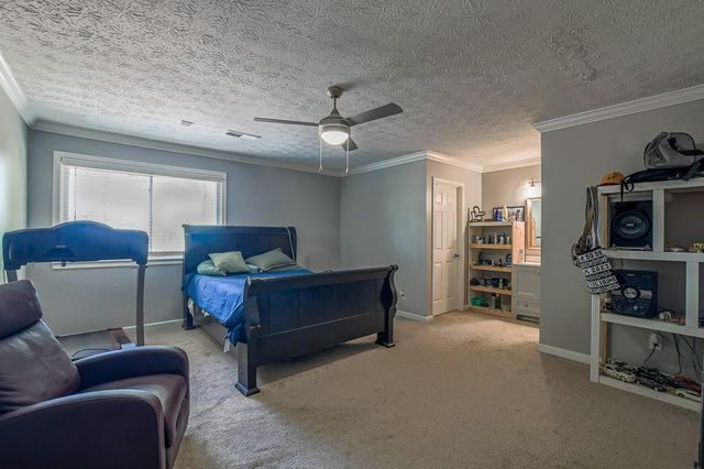 1195 Indian Way NW, Lilburn, GA 30047