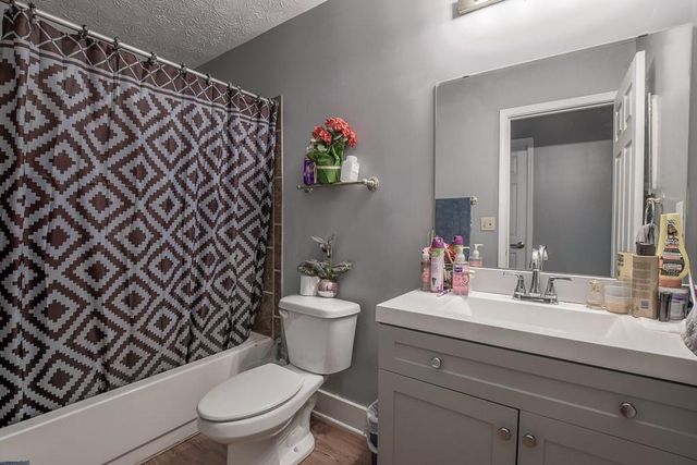 1195 Indian Way NW, Lilburn, GA 30047