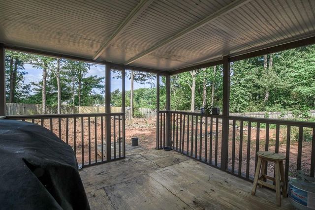 1195 Indian Way NW, Lilburn, GA 30047