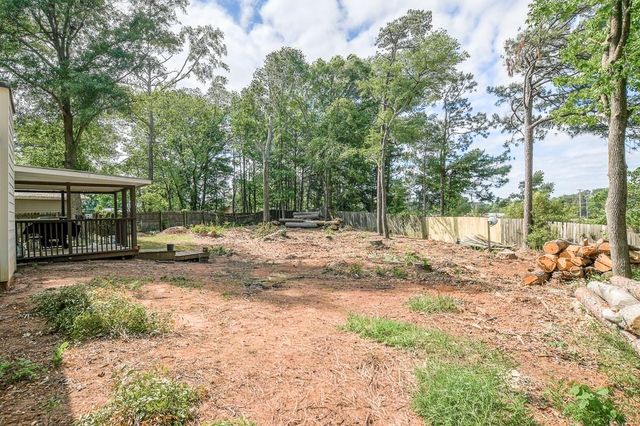 1195 Indian Way NW, Lilburn, GA 30047