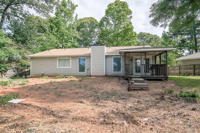1195 Indian Way NW, Lilburn, GA 30047