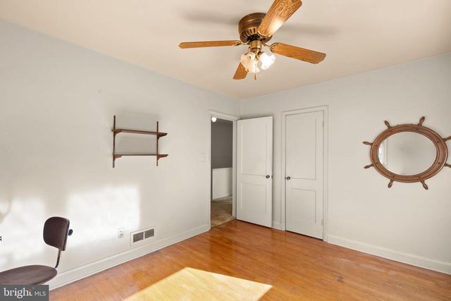 6822 EVERALL AVE, Baltimore, MD 21206