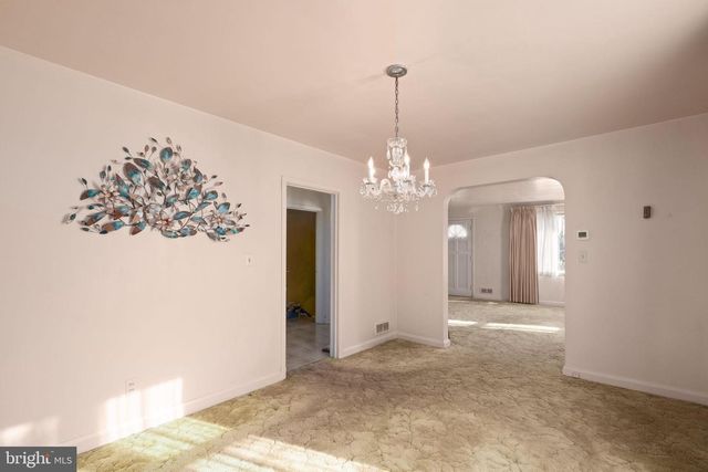 6822 EVERALL AVE, Baltimore, MD 21206