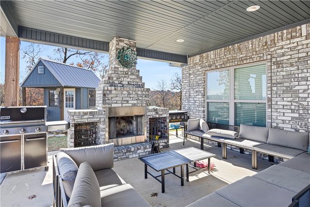 1118 Private Rd 2648, Lamar, AR 72846