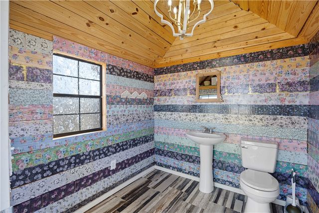 1118 Private Rd 2648, Lamar, AR 72846