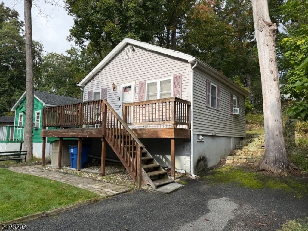 6 Jefferson Trl, Hopatcong Boro, NJ 07843 — photo 2