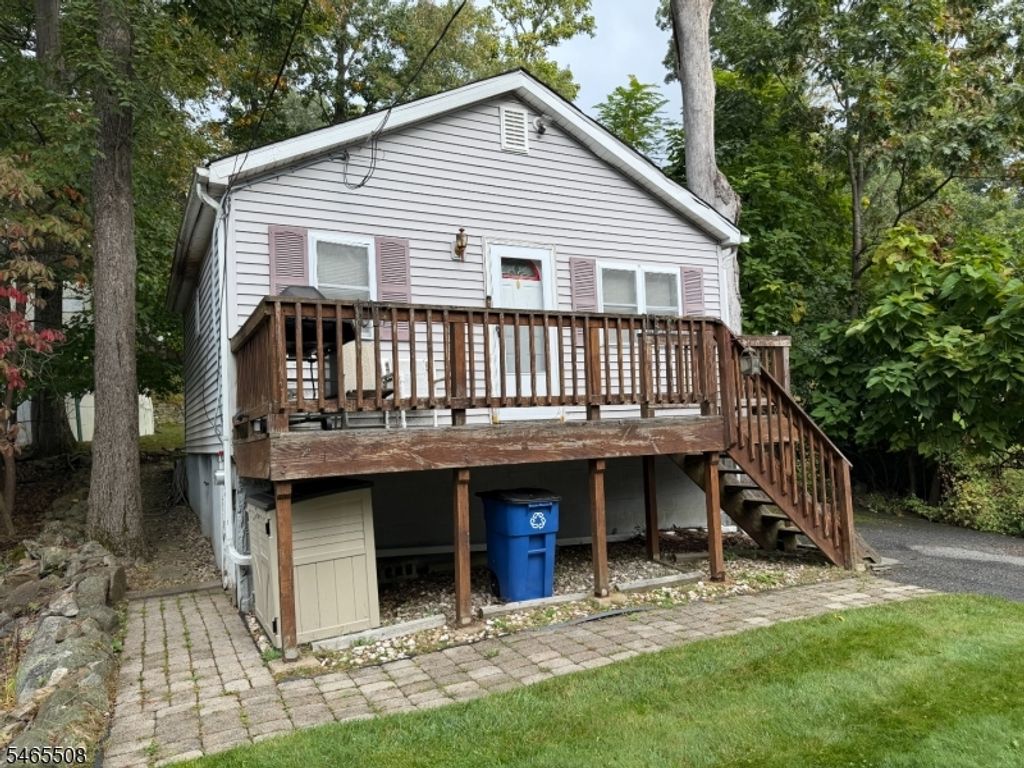 6 Jefferson Trl, Hopatcong Boro, NJ 07843 — photo 3