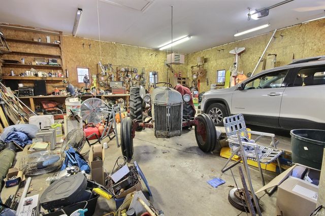 1780 S 11th Street, Albion, IN 46701